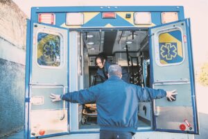 Thief breaks into crewed ambulance