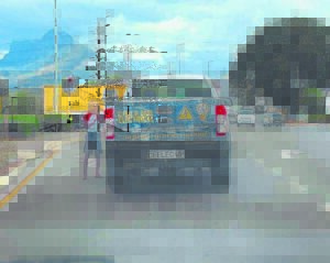 Kinders by Klapmuts-vier-rigting-stop bedel steeds