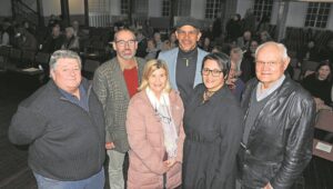 Hugenote Gedenkskool besin oor Afrikaans