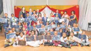 Learningtree-kleuterskool se leerders kry toekennings