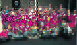 Leerders kry nuwe skoene en klere