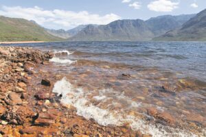 Damme se watervlak daal effens