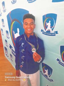 Cody nou ’n karatekampioen