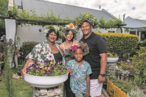 Perdeskoen-gemeenskap vier Tuindag met passie