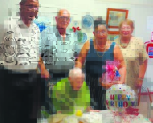 Blanche (101) se wenresep is groente, vrugte en vrolikheid