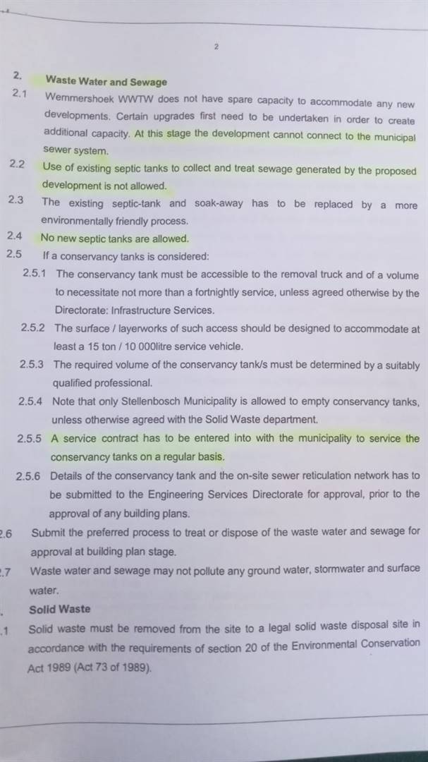 ’n Tegnikus by die Stellenbosch-munisipaliteit het in November 2021 kapsie gemaak teen die fabriek se aansoek om sy afvalwaterlyn aan die Wemmershoek-afvalwatersuiweringsaanleg te koppel.