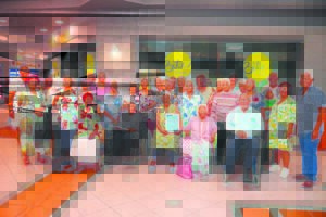 Bejaardes kry Kersete