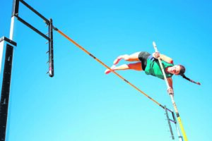 Paarl teen Sydney Rothman leaps to no. 3 spot as u-18 pole vaulter worldwide