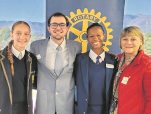 Learners on citizenship course visit key Cape Town sites