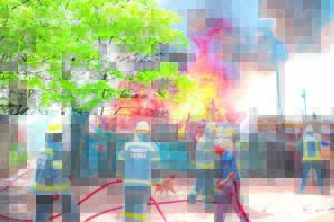 Drie brande laat vele gesinne dakloos