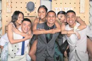 Matrieks skitter by hul spesiale geleentheid