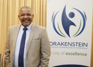 Firma vind wel ‘bewyse’ ná bewerings van korrupsie teen Poole