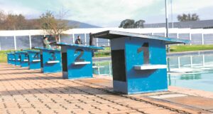 Swembaddens en oorde open