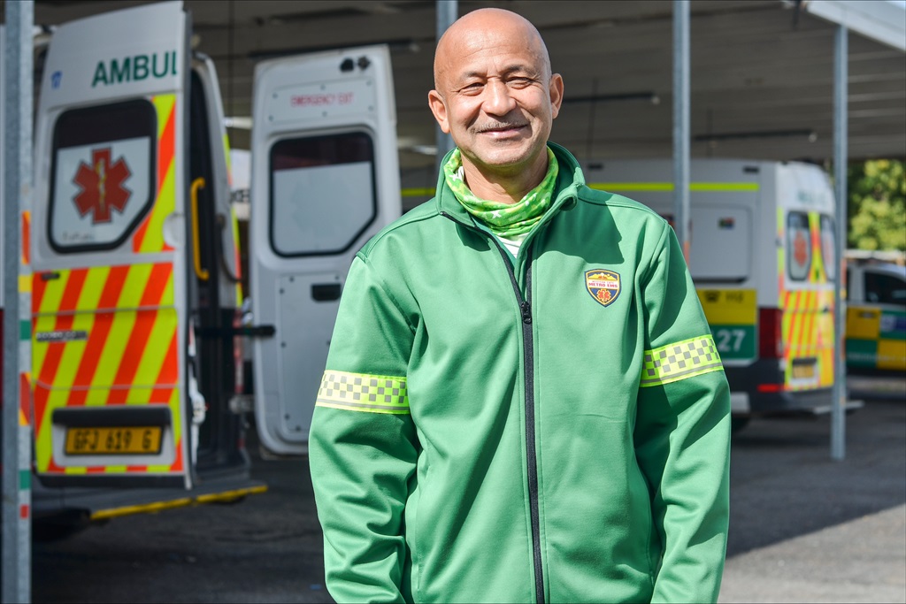 Van Schoor het bykans 30 jaar gelede sy loopbaan i