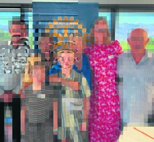 Exchange student returns, bringing family with