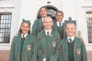 Vlugvoetiges vir provinsiale spanne gekies