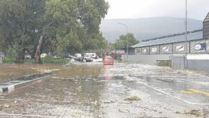 KYK: Drakenstein-vallei verspoel