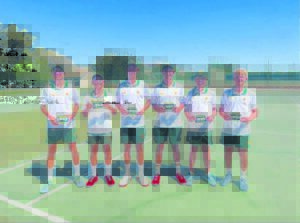 Paarl Gimnasium haal podium in tennistoernooi