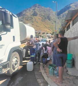 Franschhoek-inwoners ontevrede oor ‘vuil lorriewater’