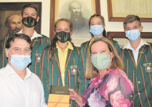 FAK skenk nuwe 2020-Bybel