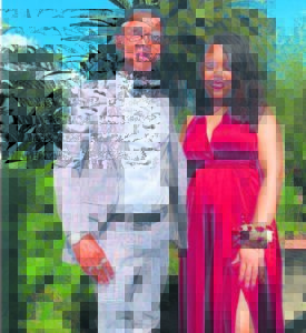 Geniet hulself by afskeid