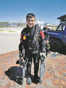 Jong duiker 1ste met dié titels