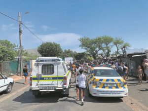 Kees kies weer koers na Amstelhof, Paarl