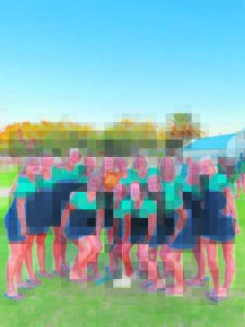 Dié meisies ken hul slag in die swembad