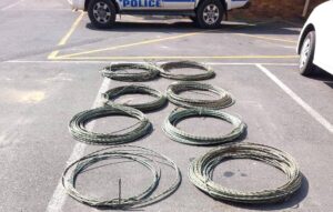 Sewe kabeldiewe naby Hugenote-tonnel aangekeer by Paarl