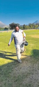 Paarl-krieketklub op die wenpad