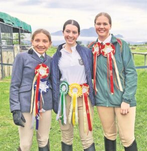 Alpha horsewomen shine at Sanesa