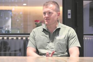 Die aktivis Ian Cameron nou ‘n Paarl-inwoner