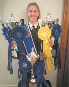 Gimmies wys hul talent in die saal