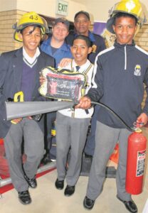 Gr. 9’s besluit oor hul toekoms by uitstalling