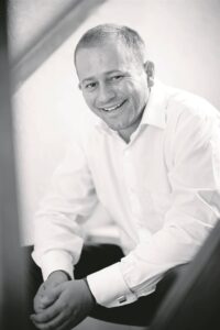 Trip to Mauritius under the hammer at Rotary Auction