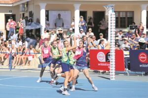 Paarl-skole weer bobaas in sport