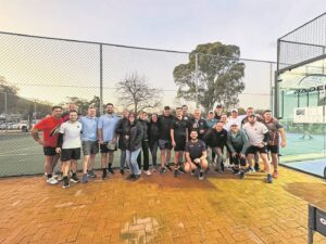 Padel-sakeliga begin op ’n hoë noot