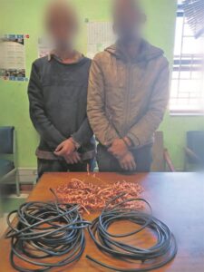 SAPD Paarl-Oos laat stringe misdadigers aan die pen ry