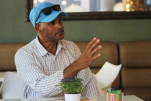 Paarliet skryf boek oor sy ontmoeting met God in die tronk