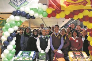 Ebenezer en William Lloyd sê mekaar die stryd aan