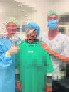 Rotary helps patients to see again