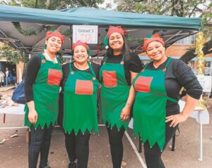 Elfies by die Laerskool Paulus Joubert se skoolbasaar
