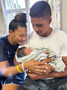 Veertien babas op skrikkeldag in die Paarl gebore