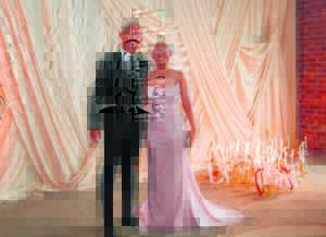 Tyra laat die koppe draai