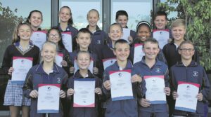 Redenaars beloon met sertifikate