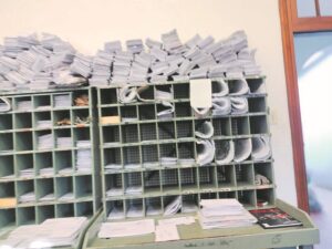 Drakenstein-inwoners se pos in kamer weggesteek