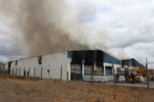 Chemiese fabriek brand