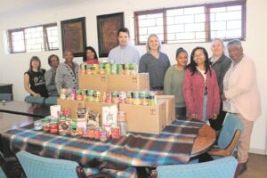 Skenking aan AHOS oorhandig