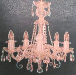 Kosbare kandelare gesteel