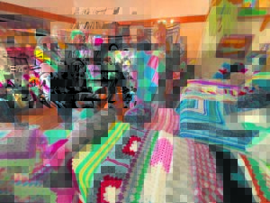 Ma’s brei en hekel vir die jongspan